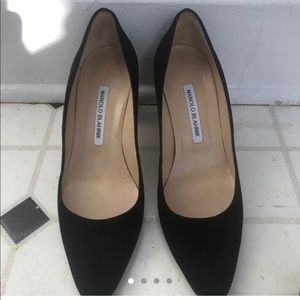 Manolo Blahnik black suede pumps